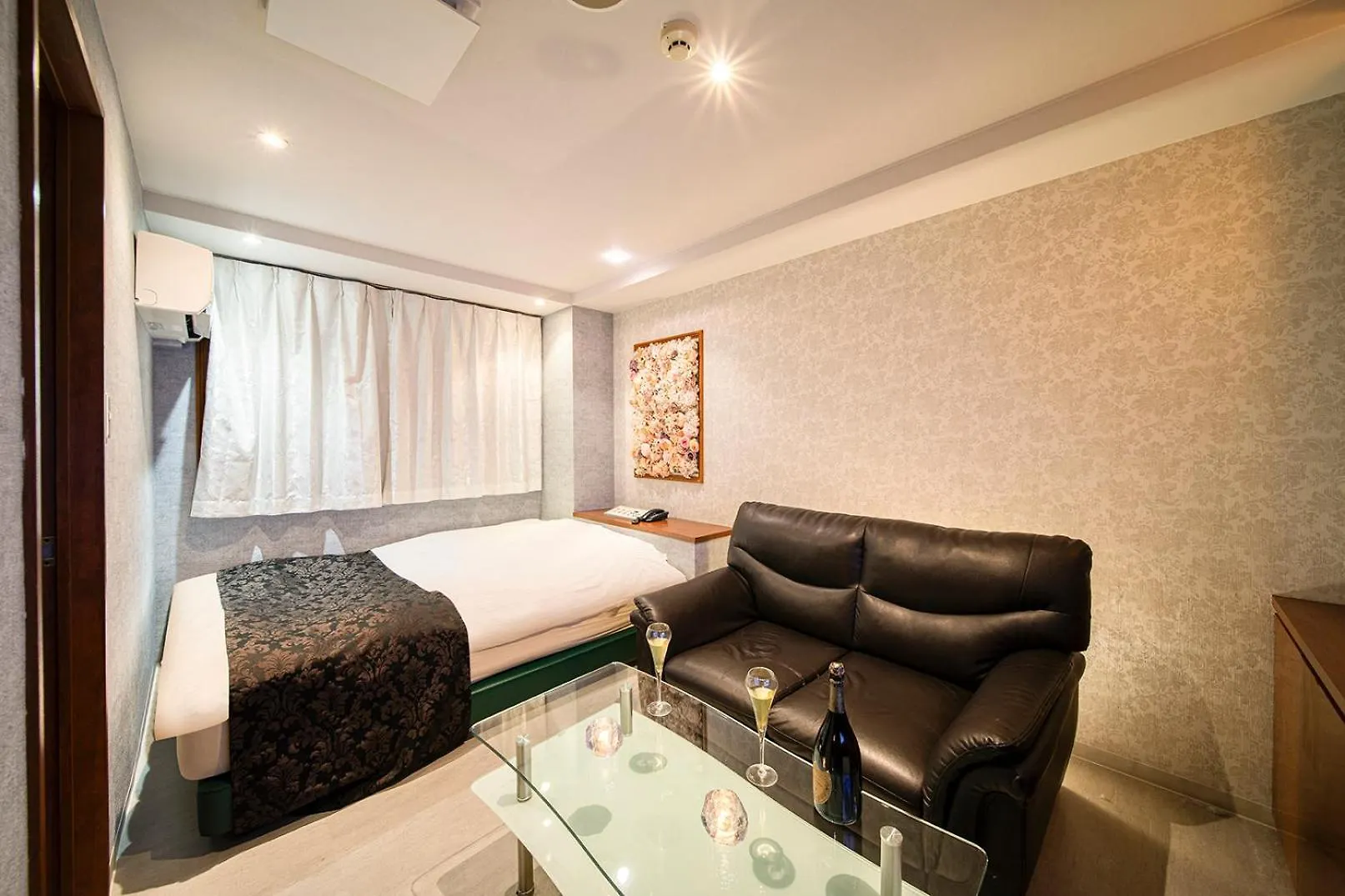 Hotel miłości ホテル トランス 男塾ホテルグループ (Adults Only) Kobe